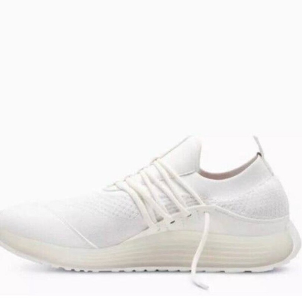 NIB EXCELLENT Lane Eight AD1 Women's
Cloud White Trainer Workout Shoes Size 9 - Picture 3 of 7
